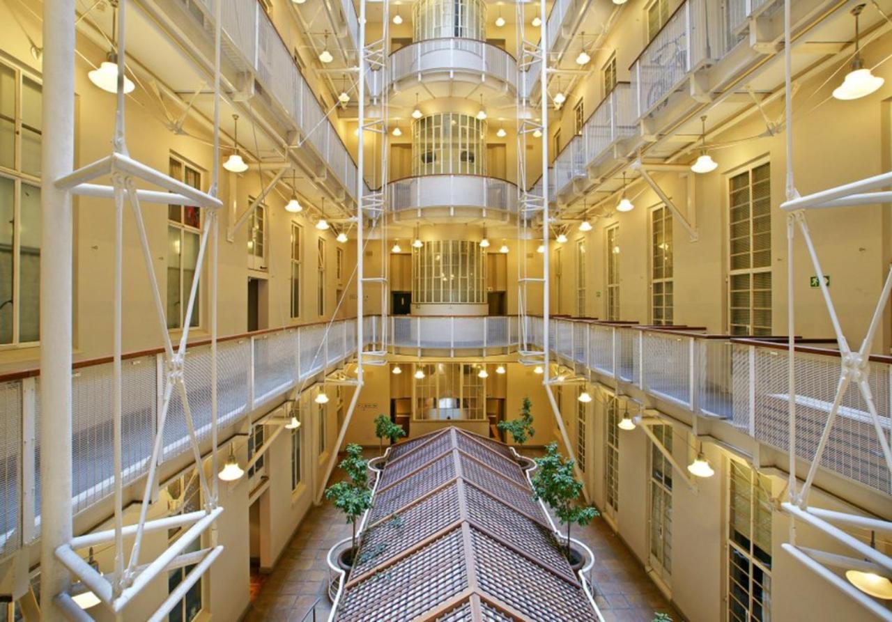 Cape Eazi Stayz Mutual Apartments Cape Town Bagian luar foto